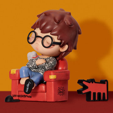 Hirono x Keith Haring Figurine