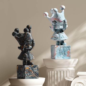 MOLLY Anniversary Statues Classical Retro 2 Series Figures