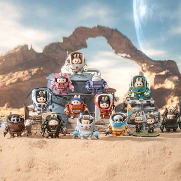 THE MONSTERS x Kow Yokoyama Ma.K.Series