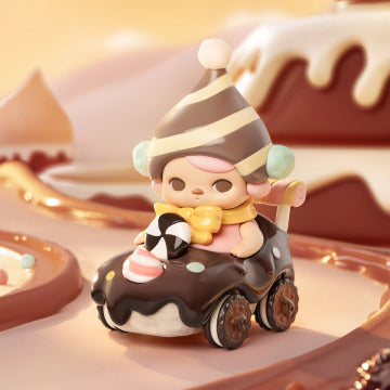 PUCKY Cho‘car'late Figure