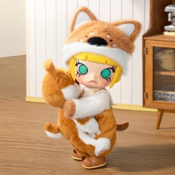 MOLLY Hugging 1/8 Action Figure