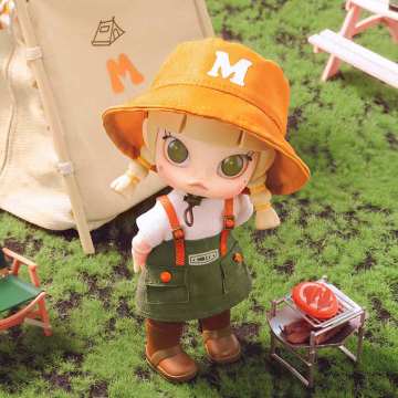 MOLLY Go Camping Action Figure