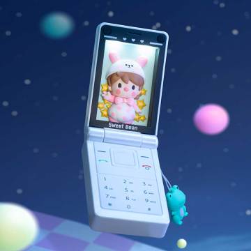 Sweet Bean Pearl White Flip Phone Figure