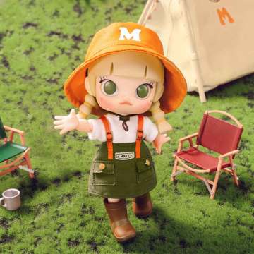 MOLLY Go Camping Action Figure